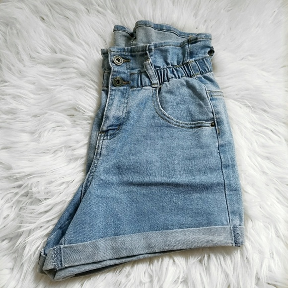 ▪SEE NEW LISTING▪ - Picture 2 of 7